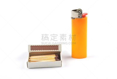 火柴盒,开着的,打火机,白色背景,照明设备,易燃品,设备用品,背景,盒子,危险