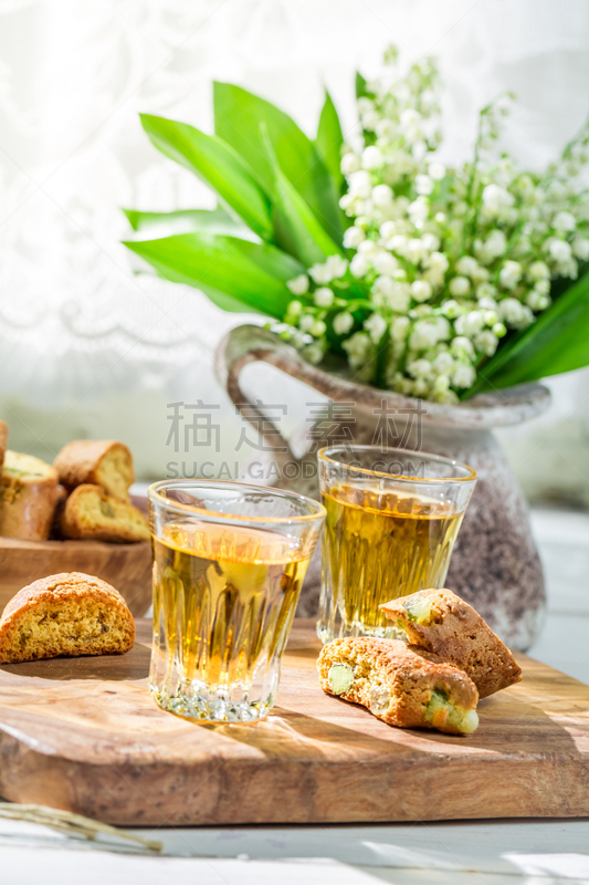 葡萄酒,美味,垂直画幅,饼干,铃兰,无人,烘焙糕点,含酒精饮料,乡村风格,饮料