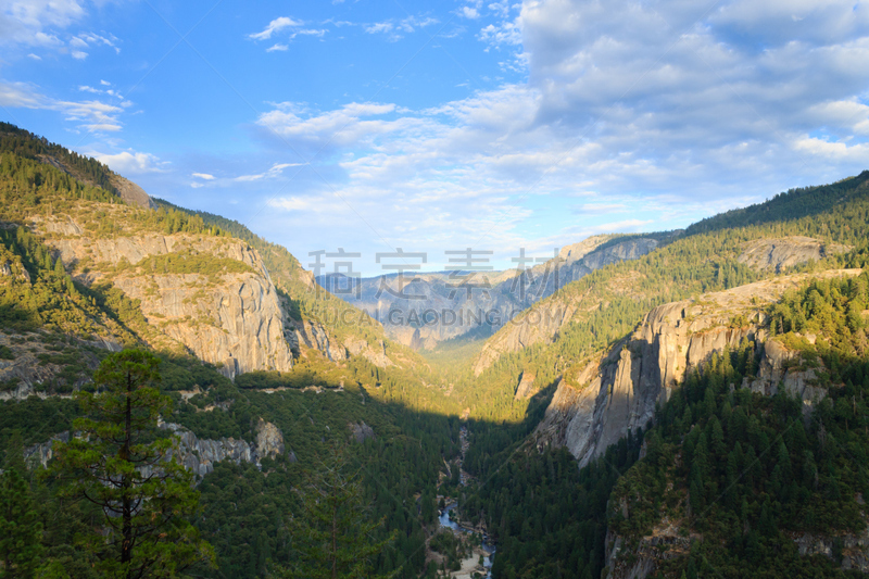 优胜美地山谷,全景,新娘面纱瀑布（优胜美地）,船长岩,天空,美,水平画幅,高视角,瀑布