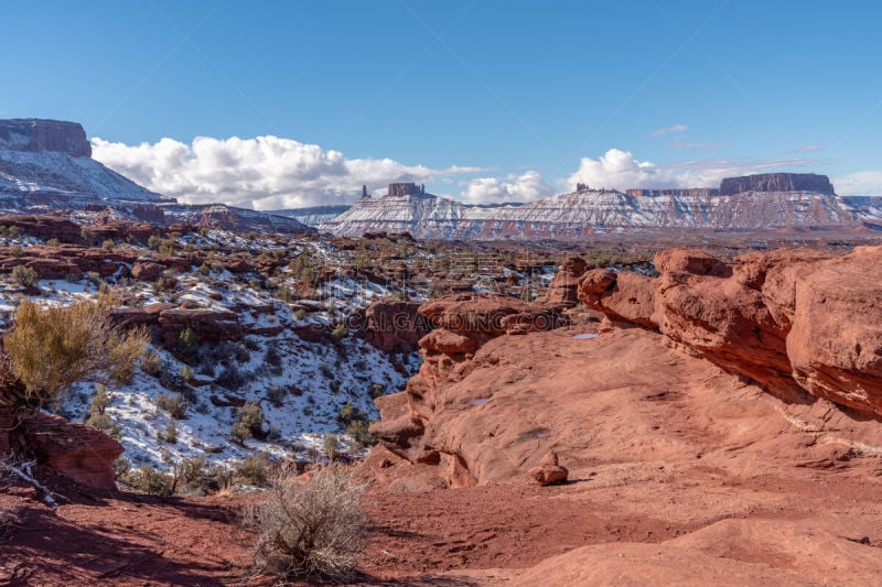 犹他,卡司特峡谷州立公园,冬天,高对比度,彩色背景,云,沙岩,雪,自然美,沙漠