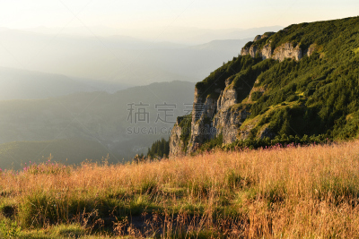 山,罗马尼亚,地形,卡帕锡安山脉,黑云杉,天空,水平画幅,无人,十字形,地肤