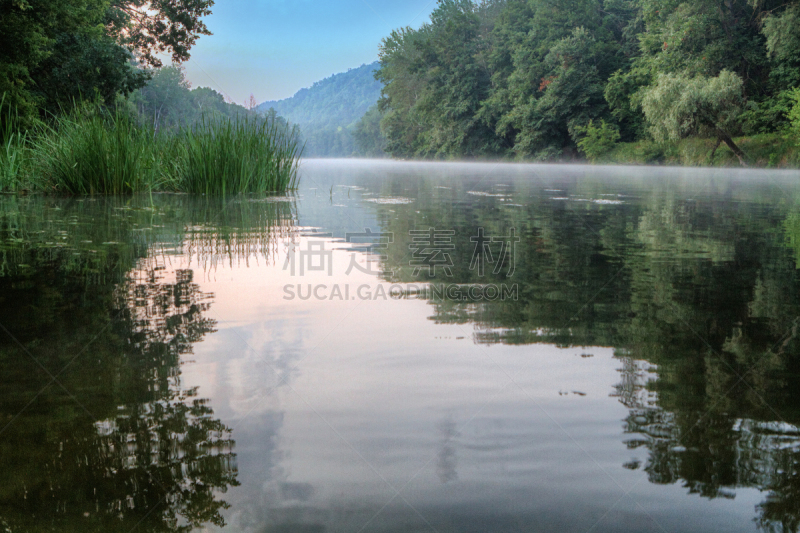 河流,视角,顿涅茨克,水平画幅,秋天,乌克兰,黄昏,户外,著名景点,居住区
