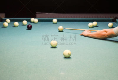 球体,球杆,球袋,桌球台,靶子,球,四肢,休闲活动,枝繁叶茂,台球