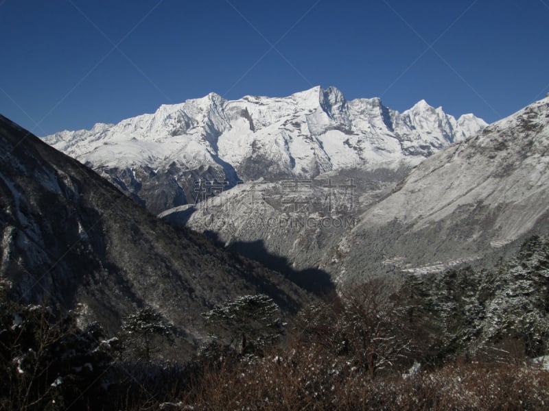 看风景,自然,天空,非都市风光,旅游目的地,水平画幅,地形,坤布,雪,无人