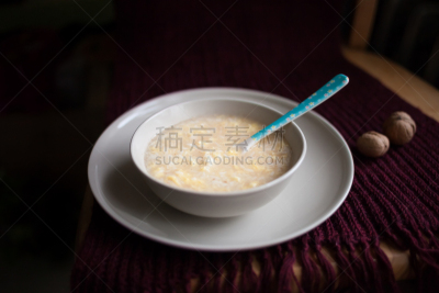 鸡蛋,中国米酒,芋头,粥,米,蛋黄,中国食品,煮食,白米,餐具