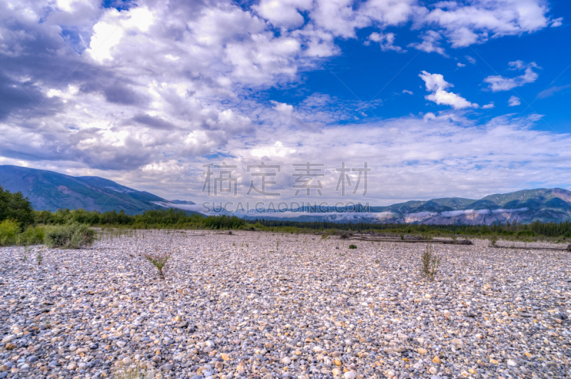 八月,河床,天空,西北特雷托里,水平画幅,无人,户外,山,季节,河岸