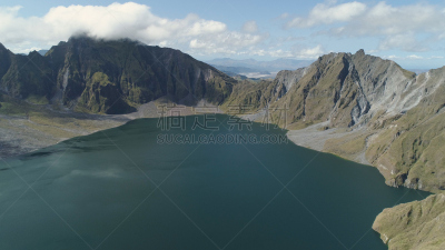 菲律宾,吕宋岛,皮纳图博火山,火山湖,水,天空,水平画幅,山,无人,户外