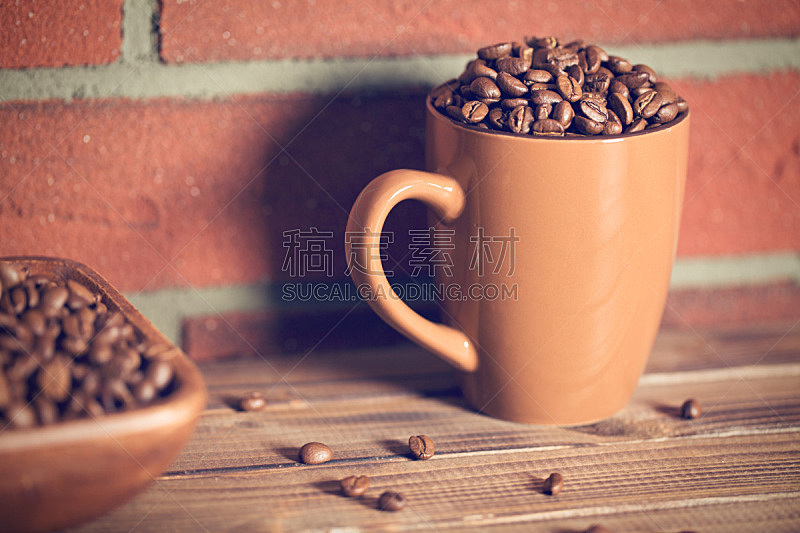 咖啡豆,马克杯,烤咖啡豆,褐色,咖啡馆,水平画幅,无人,早晨,摩卡咖啡,特写
