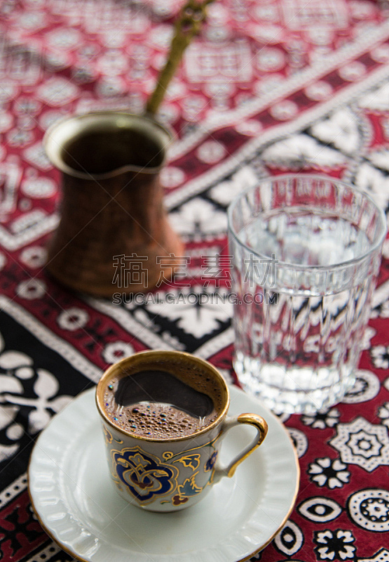土耳其清咖啡,咖啡壶,垂直画幅,土耳其,无人,2015年,玻璃杯,饮料,咖啡,饮用水