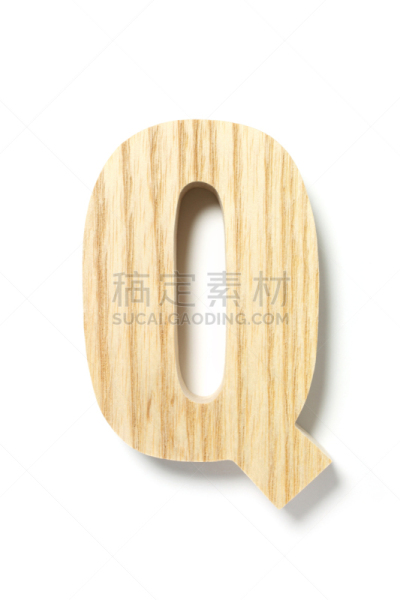 英文字母q,木制,自然,垂直画幅,正面视角,字母,式样,木纹,无人,白色背景