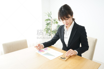 销售职位,青年人,挨家挨户推销的人,房地产经纪人,新兵,半身像,顾客,套装,经理,仅成年人