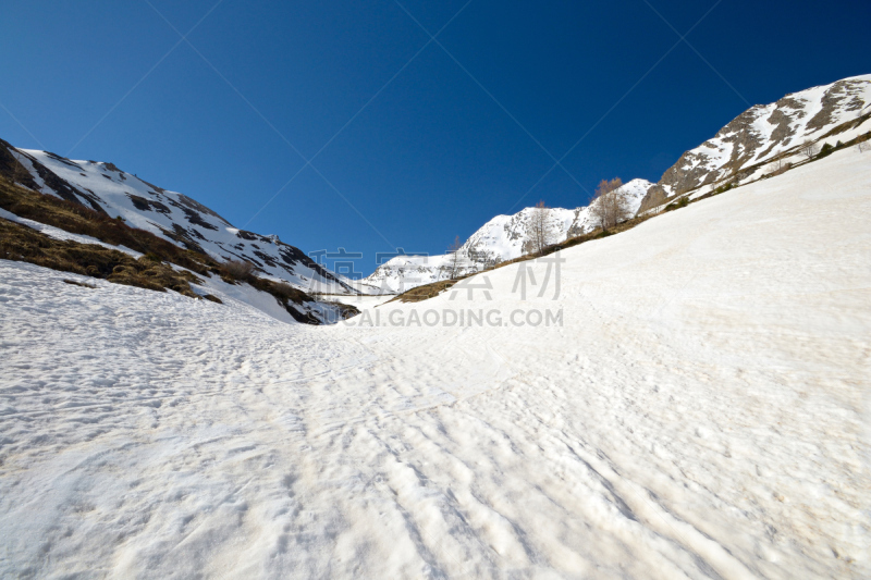 雪,高处,式样,非滑雪场地的滑雪,天空,气候,纯净,山脊,白色,运动