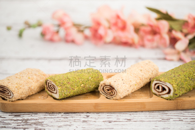 巧克力,切片食物,小甜面包,自制的,白色背景,香草冰淇淋,水平画幅,无人,配方,奶油