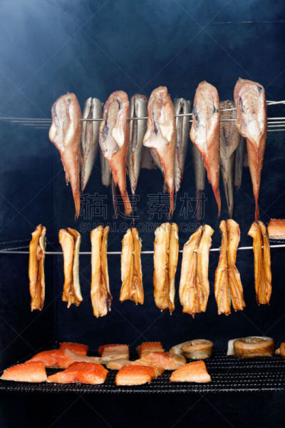 鱼类,烟熏食品,垂直画幅,格子烤肉,大比目鱼,芳香的,无人,传统,膳食,海产