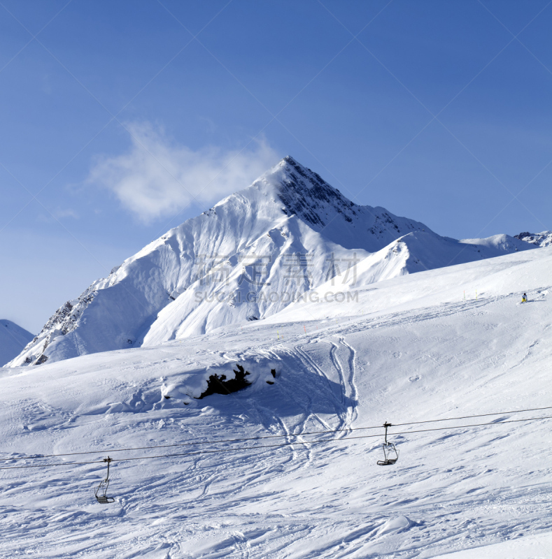 滑雪坡,风景,垂直画幅,天空,度假胜地,山,雪,无人,户外,雪板