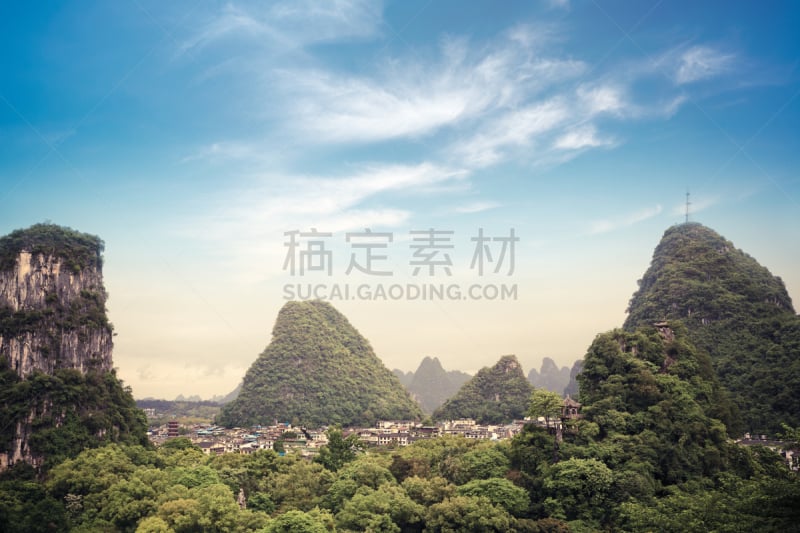 城镇,风景,阳朔县,自然,天空,旅游目的地,水平画幅,绿色,山,岩石