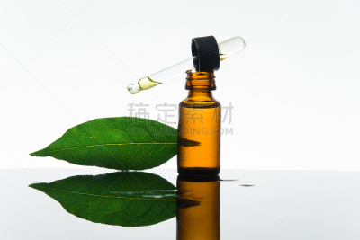 月桂树叶,琥珀,香熏油,瓶子,吸液管,水平画幅,月桂树,顺势医学,医药职业,植物
