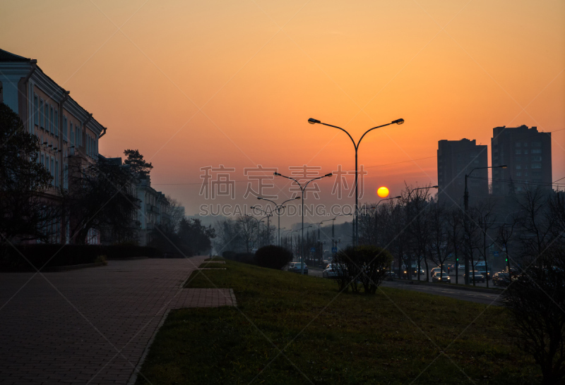 明斯克,白俄罗斯,林荫路,美,水平画幅,建筑,美人,欧洲,早晨,浪漫