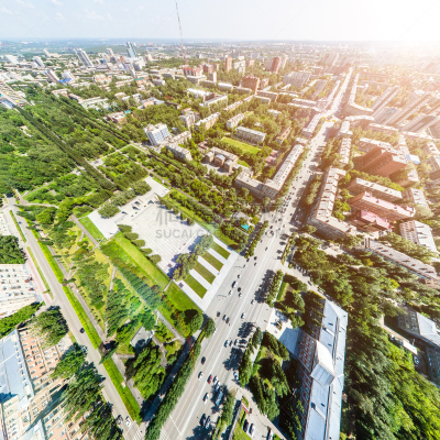 路,航拍视角,房屋,建筑外部,都市风景,日落林荫大道,直升机拍摄,天空,高视角,无人