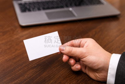 空白的,手,拿着,设计师,名片,商务研讨会,文件夹,笔记本电脑,水平画幅,衬衫