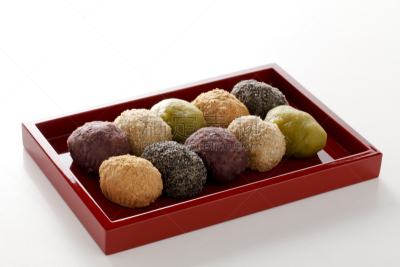 团子,年糕,日式草饼,甜豆沙,赤豆,日本点心,主菜餐盘,水平画幅,无人,白色背景
