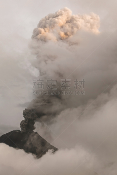 通古拉瓦火山,特写,安山岩,火山碎屑流,火山学,地震,垂直画幅,南美,户外,山