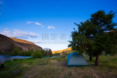 德舒特河,俄勒冈州,充气筏,德舒茨郡,戴斯楚特国家森林公园,水,俄勒冈郡,休闲活动,水平画幅,无人