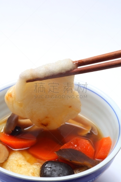 日本食品,佐尼汤,姬菇,牛蒡,年糕,白萝卜,香菇,蔬菜,背景分离