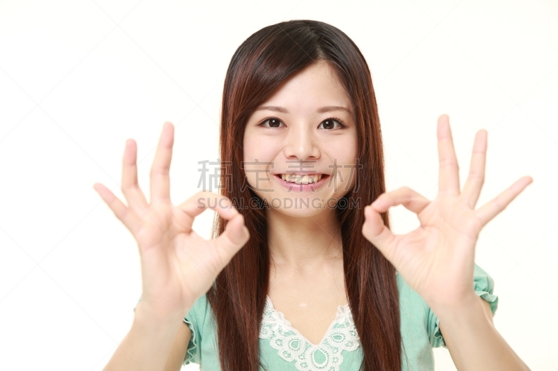日本人,女人,标志,完美,注视镜头,水平画幅,是,手术剪刀,仅成年人,长发