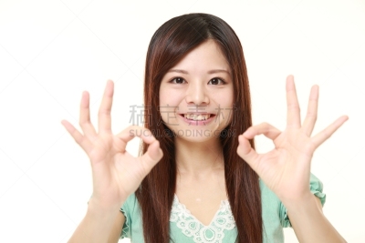 日本人,女人,标志,完美,注视镜头,水平画幅,是,手术剪刀,仅成年人,长发