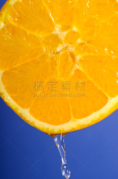 橙子,清新,矢状,木髓,切成两分的,垂直画幅,正面视角,留白,椭圆形,无人