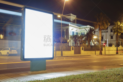 公共汽车站,空白的,轻蔑的,正下方视角,留白,公园,水平画幅,夜晚,交通