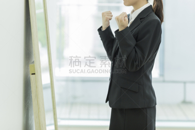 女商人,商务,清新,仅日本人,遮住脸,一个人,女人,青年女人,新入社成员,仅一个青年女人