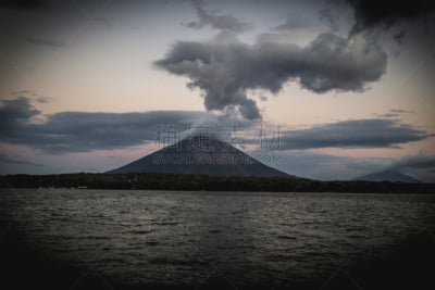 岛,火山,康塞普西翁,尼加拉瓜,看风景,自然,湖岸,水平画幅,山,地质学