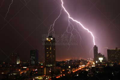 夜晚,城市,在上面,电缆,天空,暴风雨,动物嘴,水平画幅,能源,户外