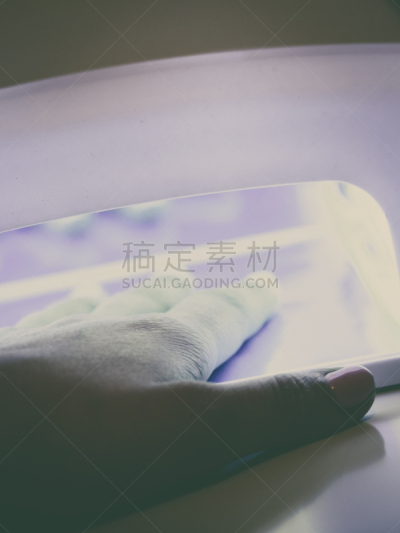 手,修指甲,女人,发光二级管,发胶,水下,美甲店,紫外线,紫外线辐射,烘干