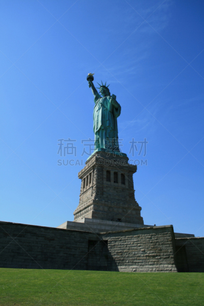 自由女神像,埃利斯岛,焊枪,燃烧的火炬,垂直画幅,纪念碑,天空,新的,无人,符号
