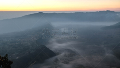 印度尼西亚,东,爪哇,bromo-tengger-semeru national park,山,婆罗摩火山,乡村,一只动物,日出,旅游