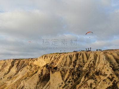 航拍视角,沙岩,悬崖,海岸线,海滩,太平洋,波浪,黄色,紧迫,日落