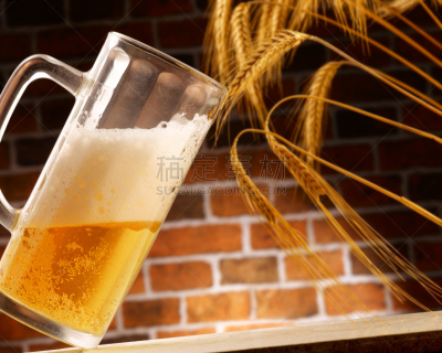 啤酒瓶,马克杯,洞,水平画幅,台式锯床,无人,巴华利街,巨大的,含酒精饮料,特写