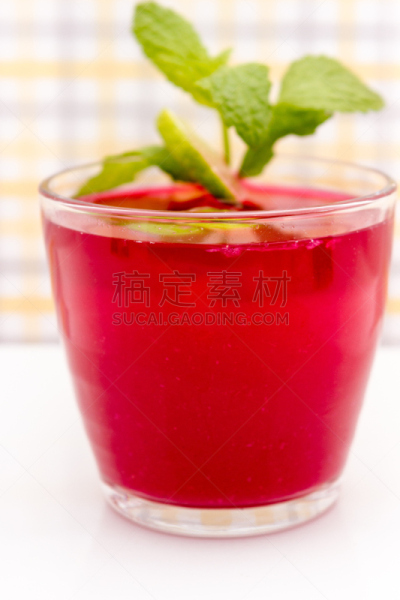 清新,唇形科,饮料,精神振作,斯普拉格湖,青柠汁,垂直画幅,饮食,无人,白色背景