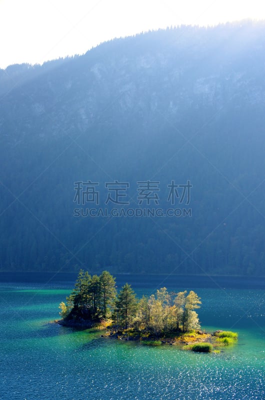 艾博湖,山,阿尔卑斯山脉,德国,自然美,垂直画幅,无人,早晨,夏天,加米施帕腾基兴