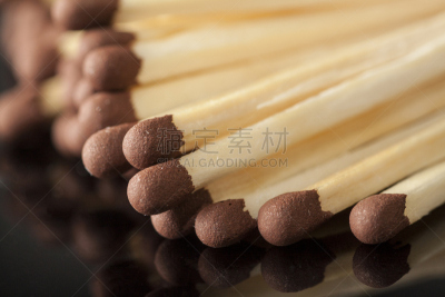 盒子,火柴,翻盖火柴盒,火柴盒,火柴棍,易燃品,太空,水平画幅,木制,家庭生活