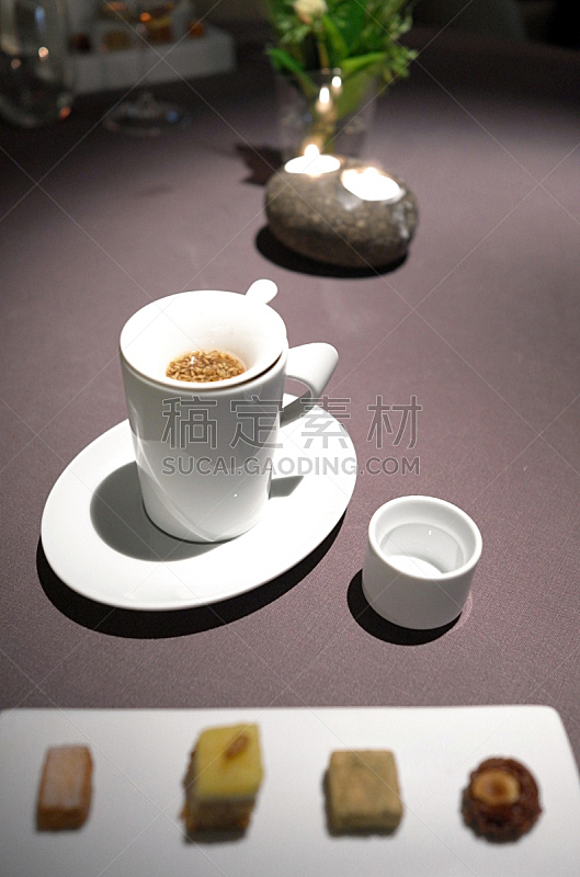 咖啡,一个物体,垂直画幅,选择对焦,烤咖啡豆,褐色,无人,组物体,烟,特写
