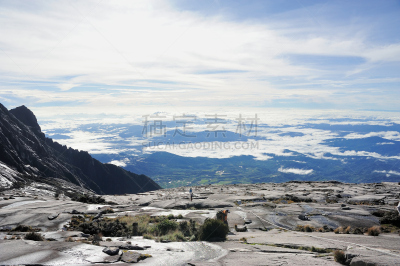 京那峇鲁山,顶部,京那巴鲁山国家公园,水,天空,水平画幅,山,雪,户外,马来西亚