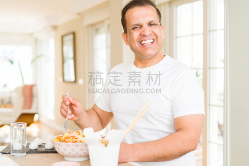 东方食品,住宅内部,中老年人,男人,日本食品,米,乌冬面,餐具,厨房,幸福