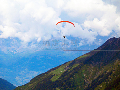 霞慕尼,高崖跳伞,在上面,米迪正午峰,勃朗峰,自然,天空,水平画幅,无人,蓝色