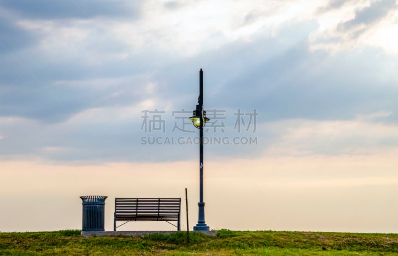 密西西比河,长椅,日落时分,巴吞鲁日,天空,休闲活动,水平画幅,无人,户外,灯