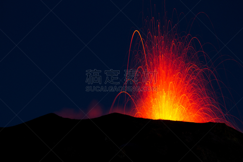 斯特隆博利岛火山,天空,水平画幅,夜晚,火山地形,户外,冰岛国,斯托伦波里岛,彩色图片,光