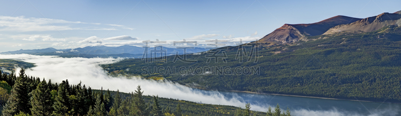 谢布恩湖,云景,在下面,毯子,蒙大拿州,水,水平画幅,山,无人,早晨